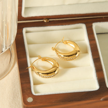 أقراط سميكة