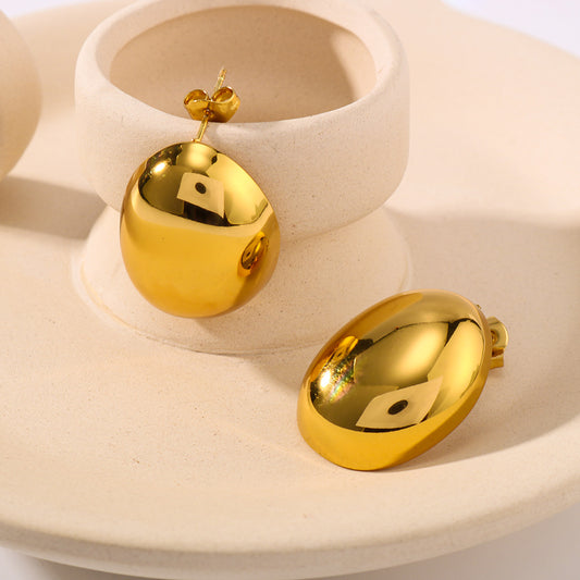 Oval shaped Earrings