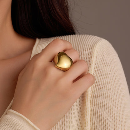 Solid Heart ring
