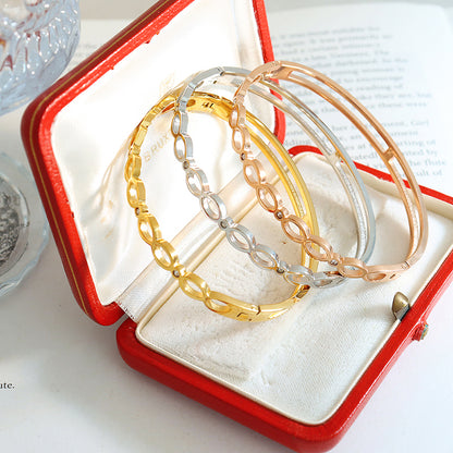 Chain Shape Bracelet