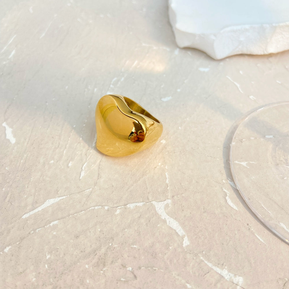 Solid Heart ring